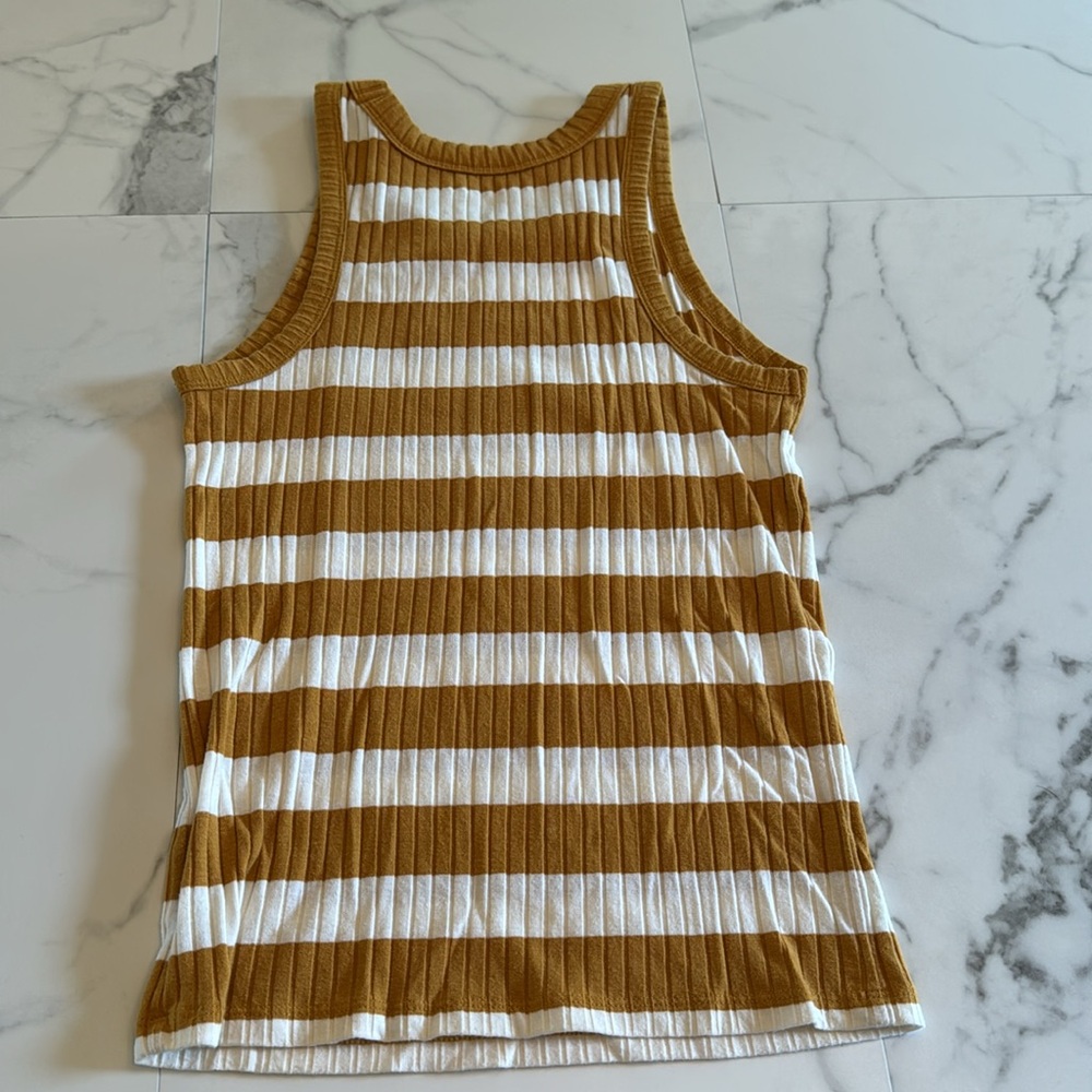 American Eagle tank top size Medium - Picture 3 of 3